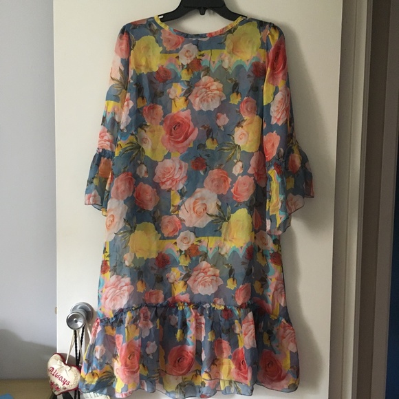 Bella Umbra Dresses & Skirts - So Pretty! Silk Multicolor Floral Dress Bella Umbra